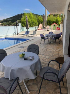 Apartmani Orošnjak